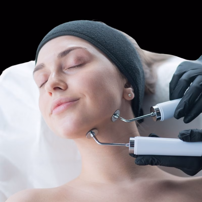 Relaxing-Microcurrent-Facial-in-Huntington-NY